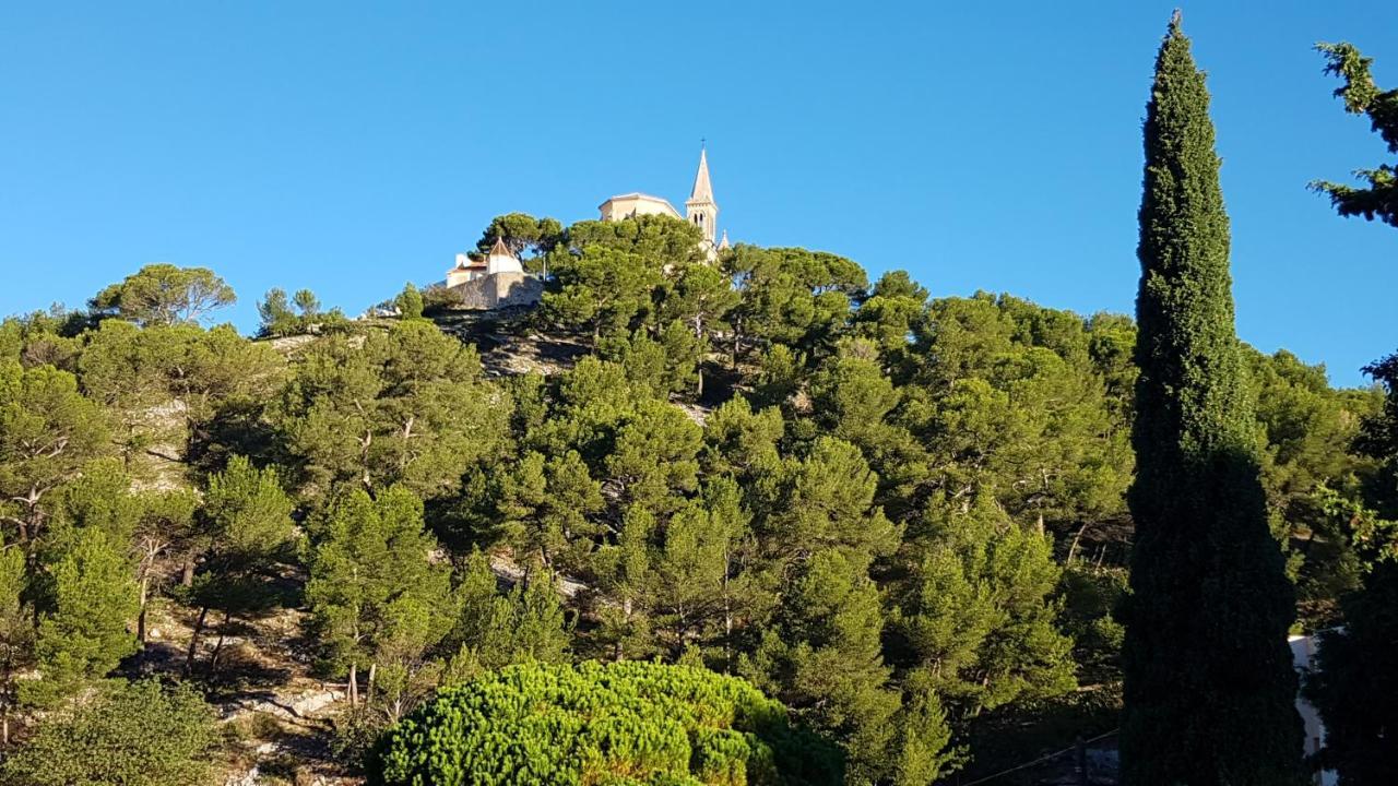 Gite Sous L'Olivier Marseille Exteriör bild